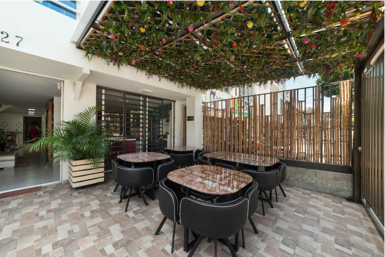 Hotel Green Park 칼리 외부 사진