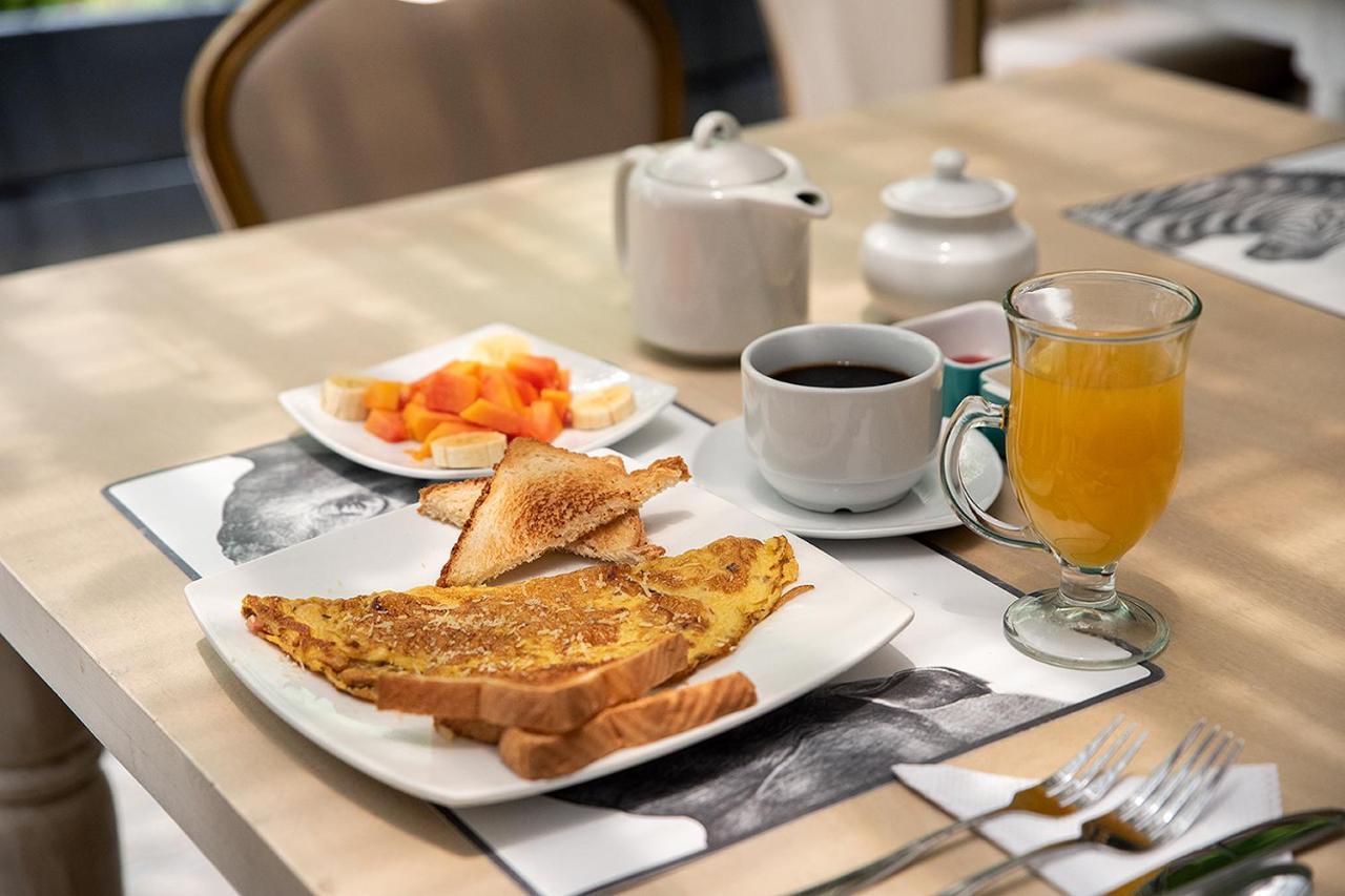 Hotel Green Park 칼리 외부 사진
